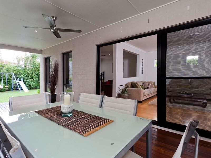 12 Barrhead Street, Wavell Heights QLD 4012