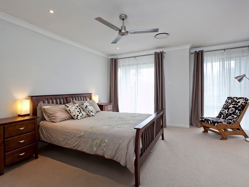 12 Barrhead Street, Wavell Heights QLD 4012