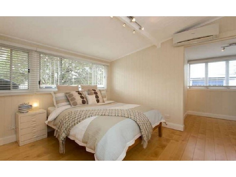 52 Bradshaw St, Lutwyche QLD 4030