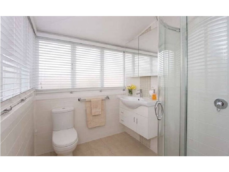 52 Bradshaw St, Lutwyche QLD 4030