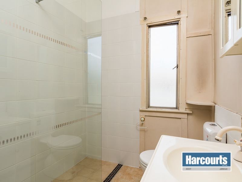 68 Ure Street, Hendra QLD 4011