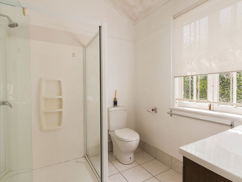 17A Ross Street, Northgate QLD 4013