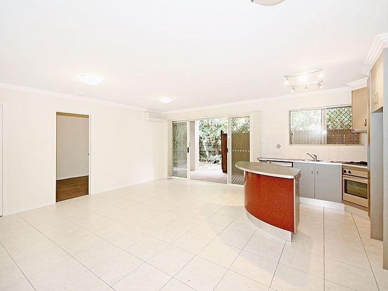 1/16 London Street, Nundah QLD 4012