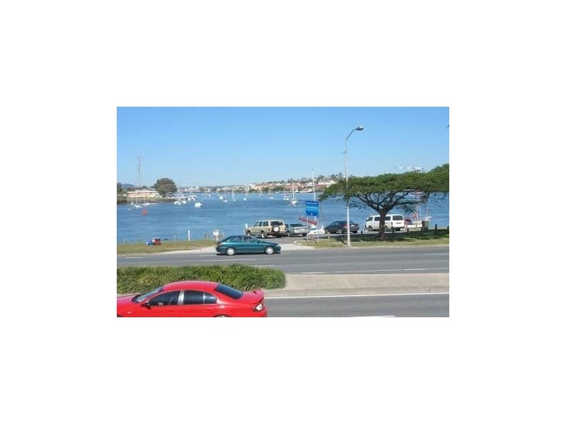 7/136 Kingsford Smith Drive, Hamilton QLD 4007