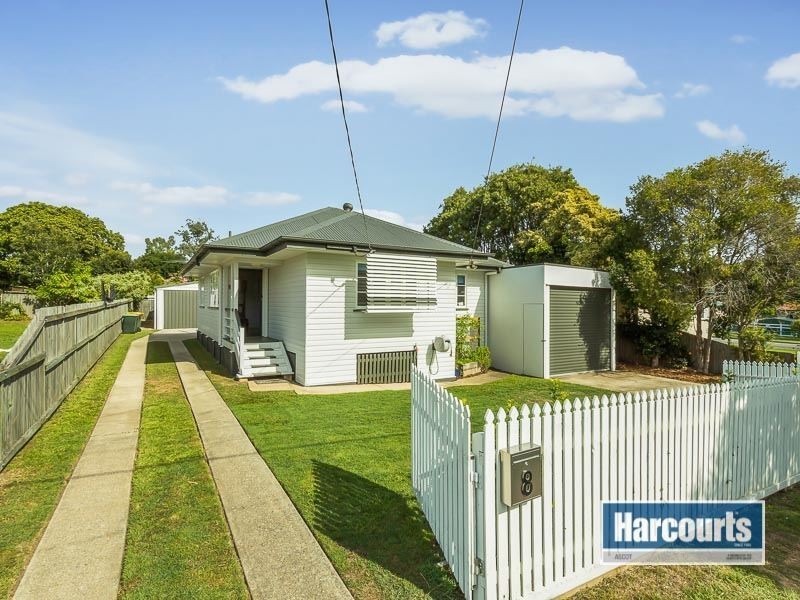 8 Beor Street, Chermside QLD 4032