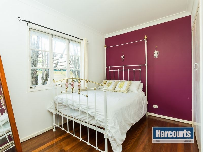 8 Beor Street, Chermside QLD 4032