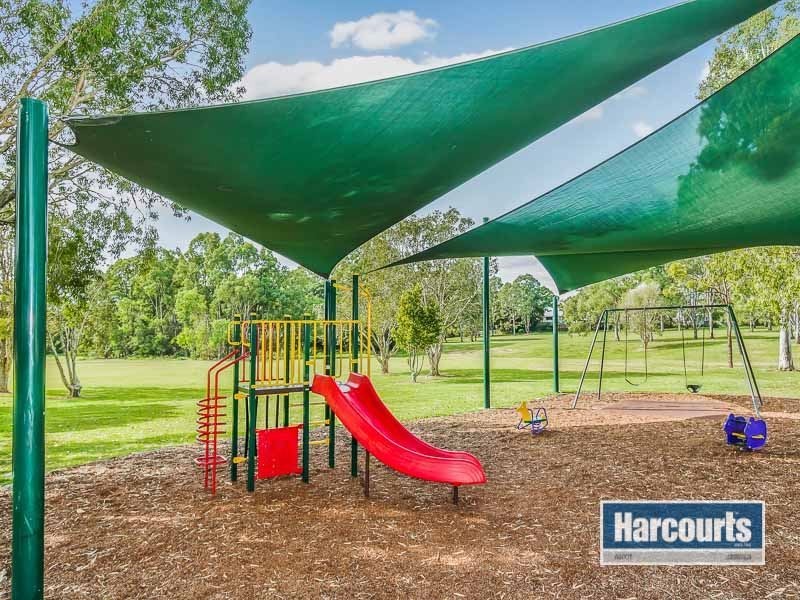 8 Beor Street, Chermside QLD 4032