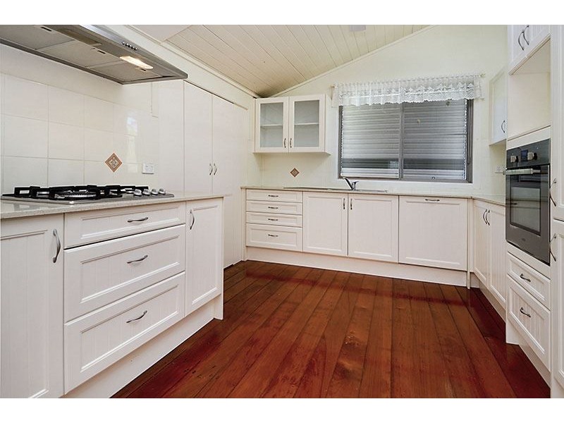 84 Harding Street, Hendra QLD 4011