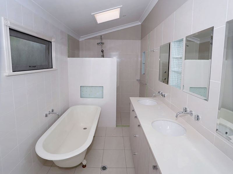 40 Woodville Street, Hendra QLD 4011