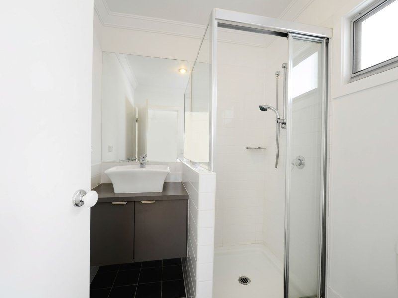 10/9 Windsor Street, Hamilton QLD 4007