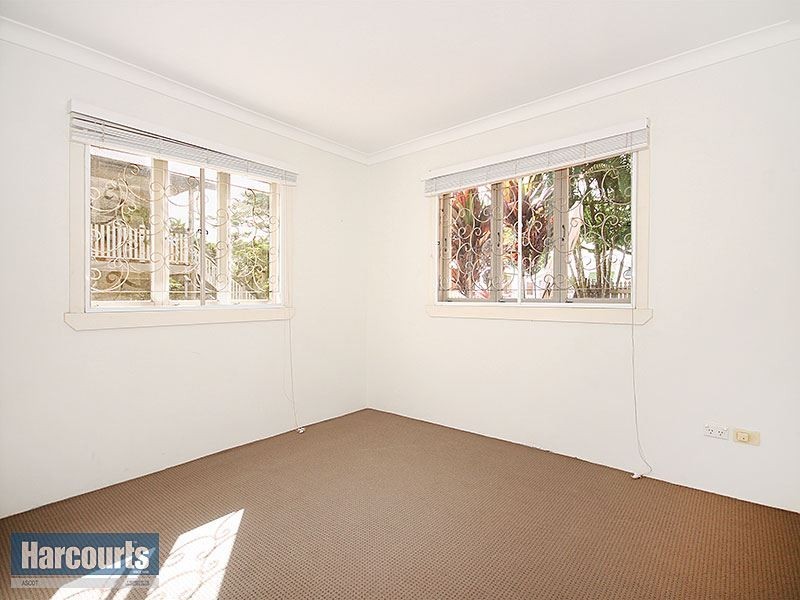 1/92 Woodville Street, Hendra QLD 4011
