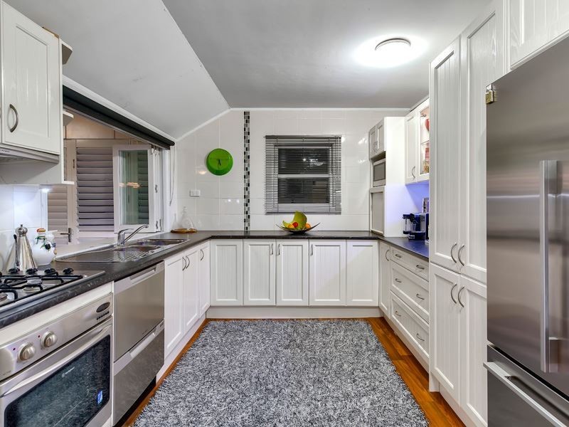 2 Jeffcott Street, Wavell Heights QLD 4012
