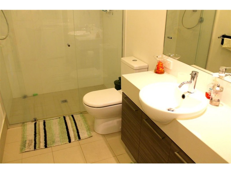 10312/8 Harbour Road, Hamilton QLD 4007