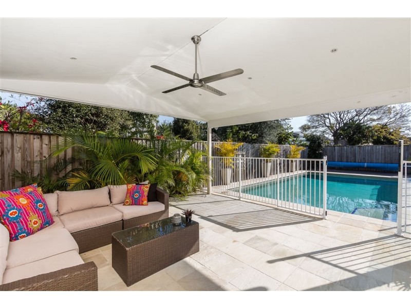 12 Howie Street, Clayfield QLD 4011