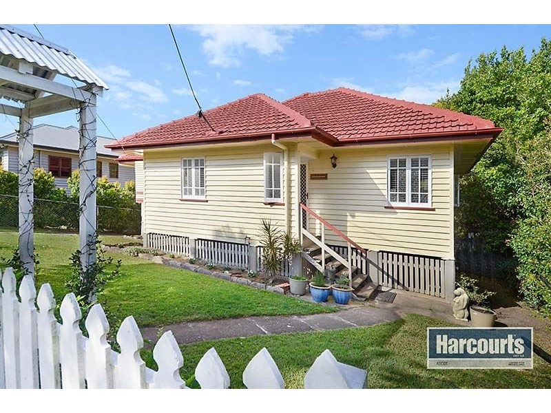 12 Fordham Street, Wavell Heights QLD 4012