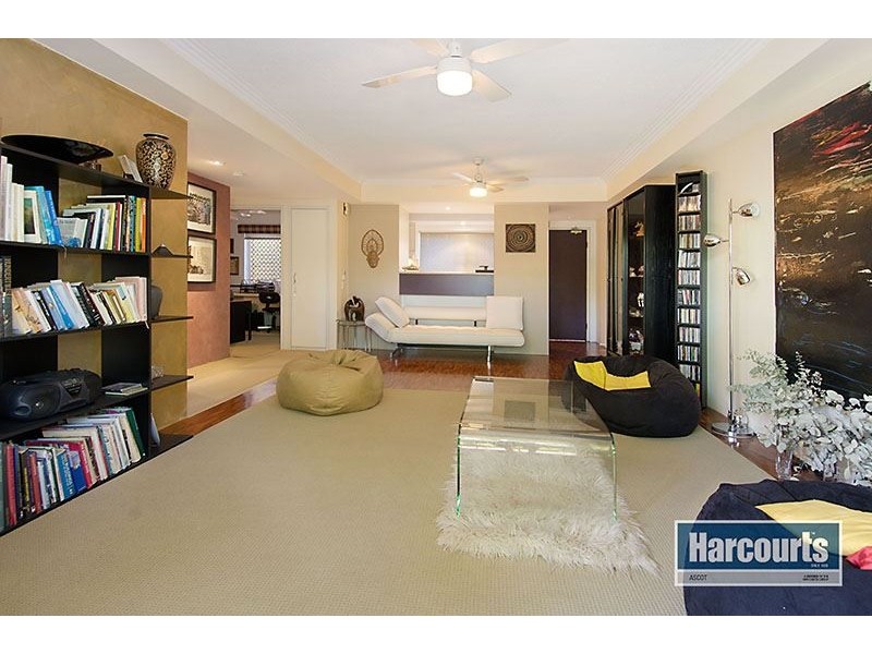 1/12 Magdala Street, Ascot QLD 4007