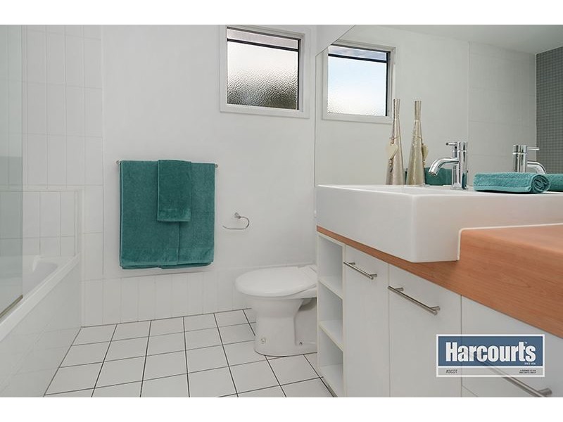1/200 Riding Road, Balmoral QLD 4171