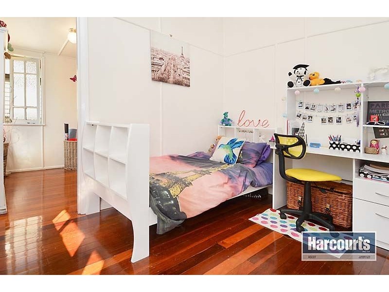 12 Fordham Street, Wavell Heights QLD 4012