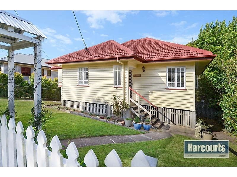 12 Fordham Street, Wavell Heights QLD 4012