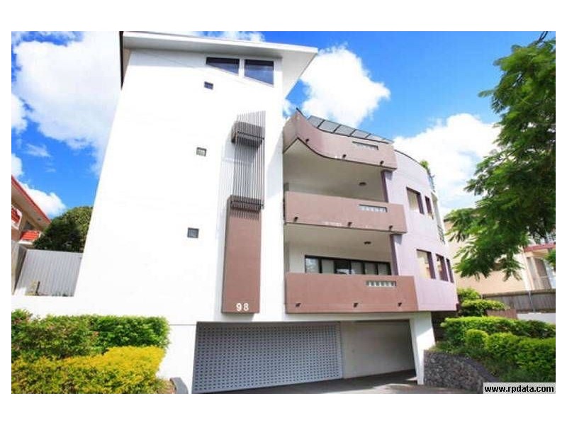 6/98 Racecourse Road, Ascot QLD 4007