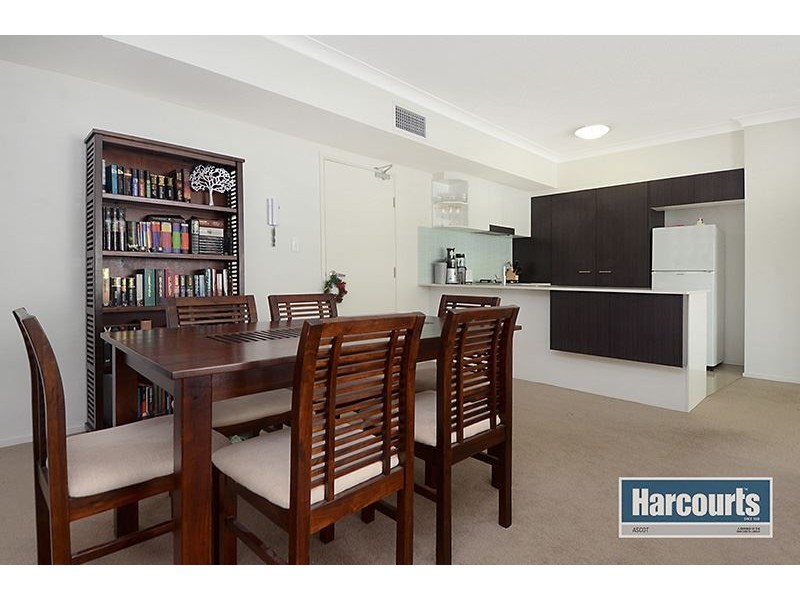 63/32 Agnes Street, Albion QLD 4010