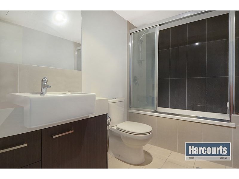 63/32 Agnes Street, Albion QLD 4010