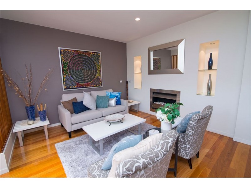 18 Mikado Street, Hamilton QLD 4007