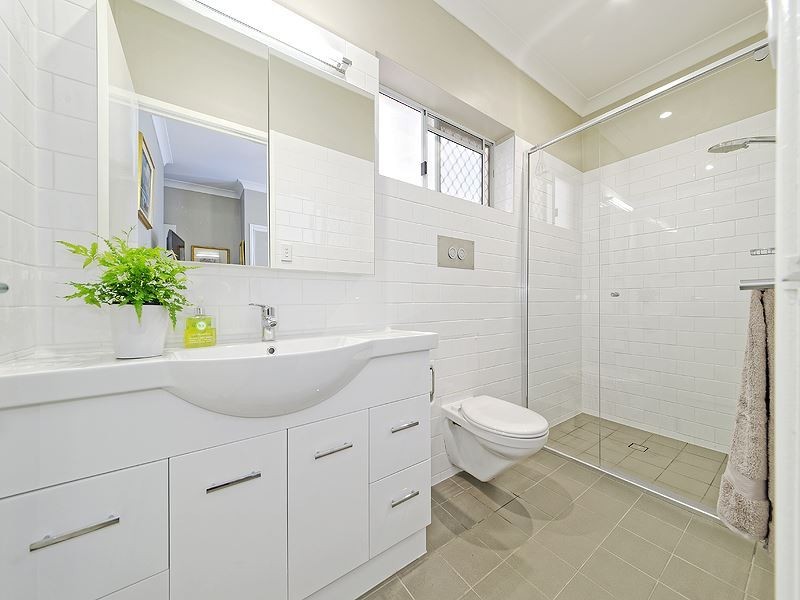 2/38 Riverview Terrace, Hamilton QLD 4007