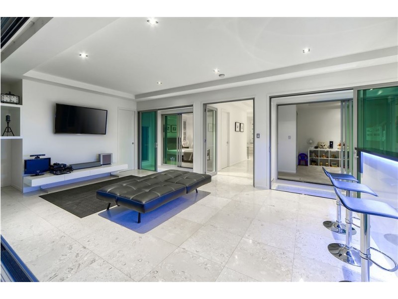 3 Crescent Road, Hamilton QLD 4007