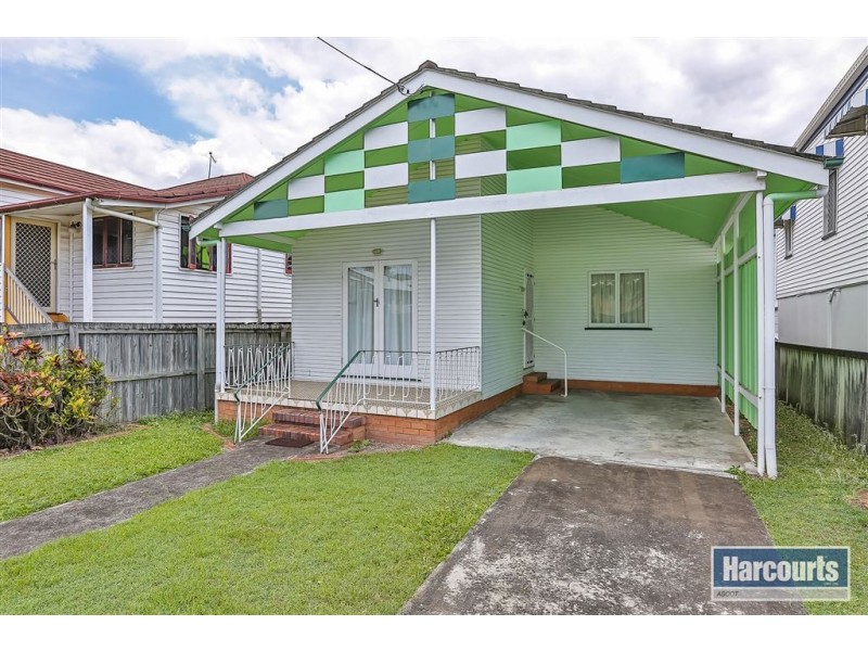 20 Winchester Street, Hamilton QLD 4007