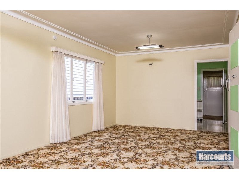 20 Winchester Street, Hamilton QLD 4007