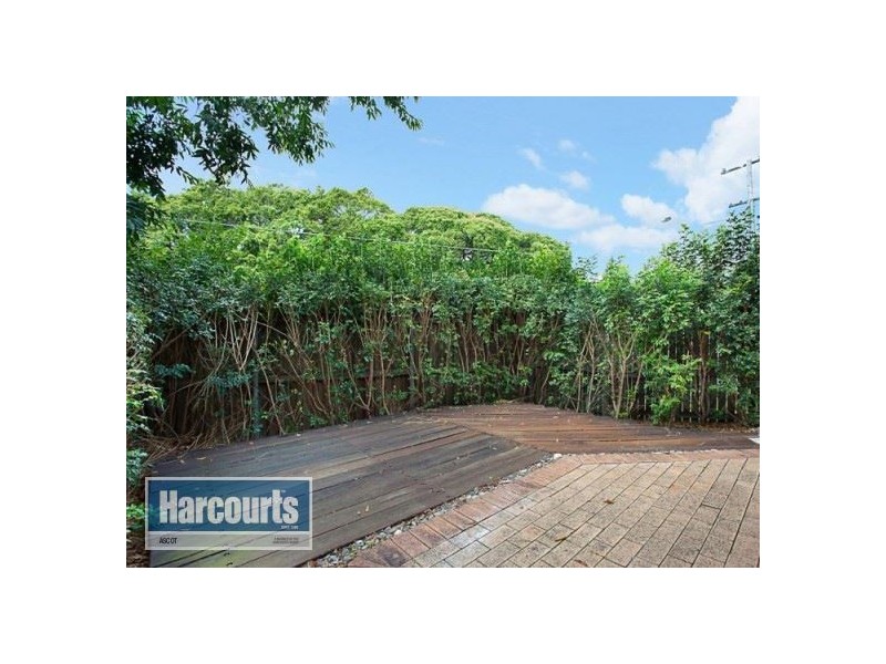 8/21 Riverton Street, Clayfield QLD 4011