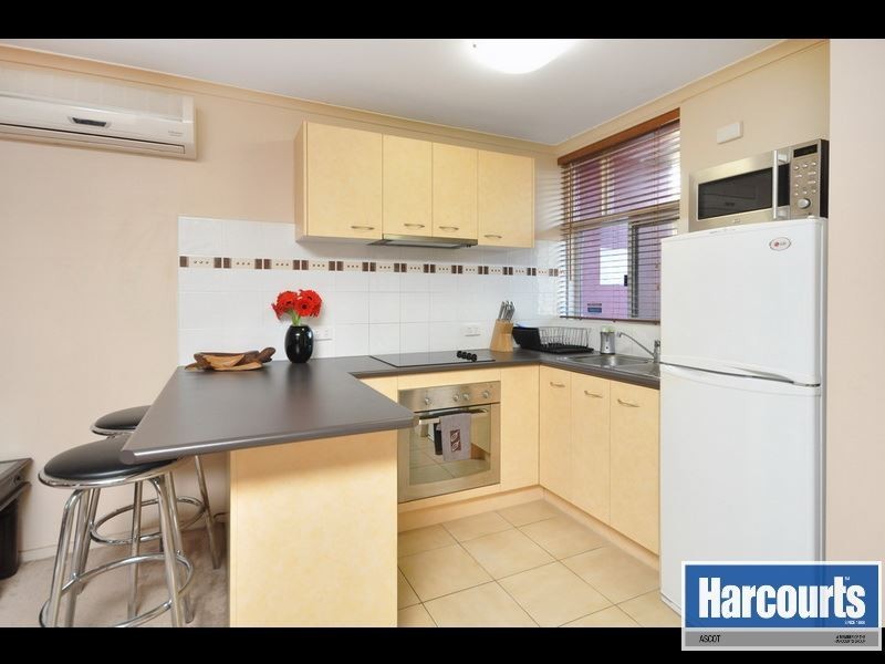 17/256 Kingsford Smith Drive, Hamilton QLD 4007