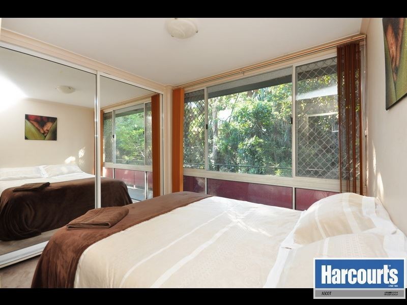 17/256 Kingsford Smith Drive, Hamilton QLD 4007