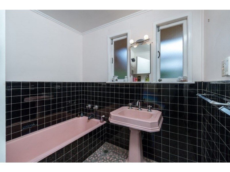 61 Bilsen Road, Wavell Heights QLD 4012