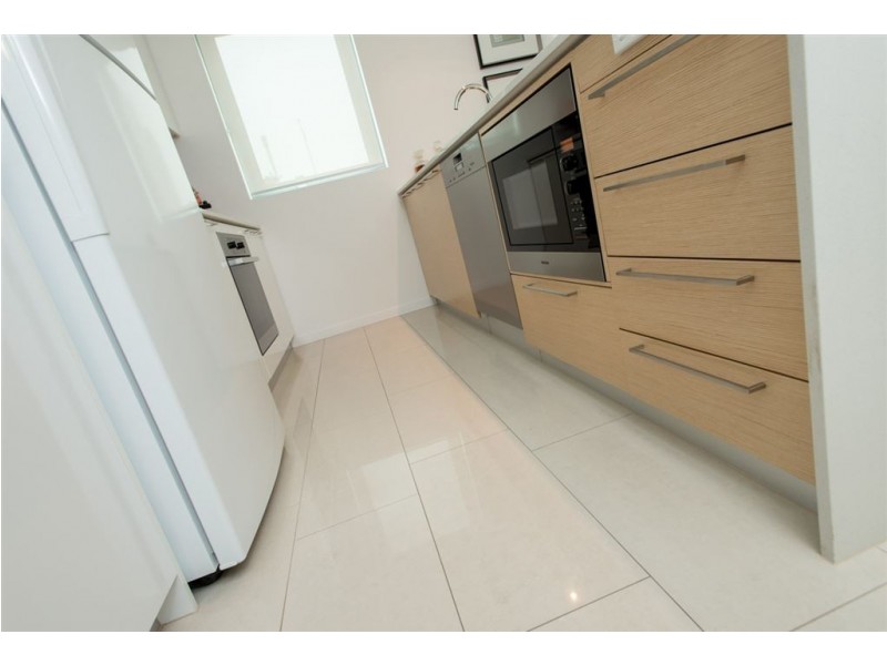 20007/8 Hercules Street, Hamilton QLD 4007