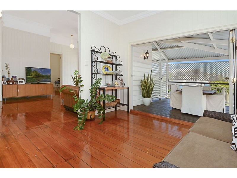 41 Winchester Street, Hamilton QLD 4007