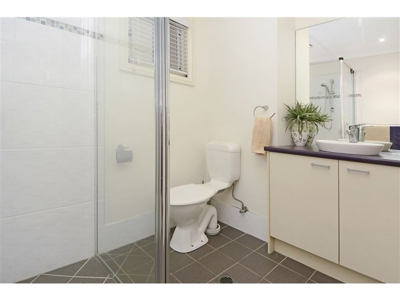 41 Winchester Street, Hamilton QLD 4007