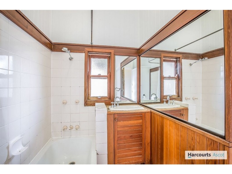 47 Allen Street, Hamilton QLD 4007