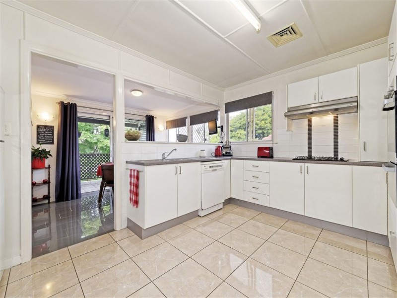 9 Greenhill Street, Everton Park QLD 4053