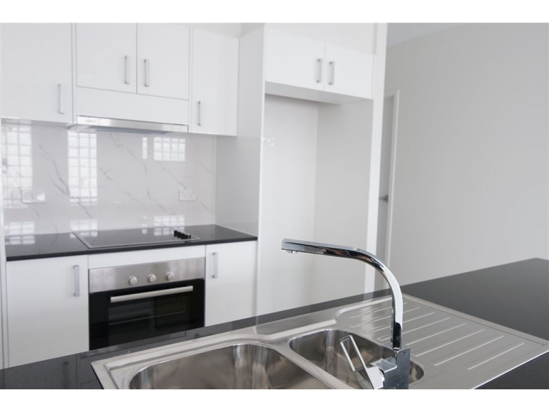 2-4/42 LeGeyt Street, Windsor QLD 4030