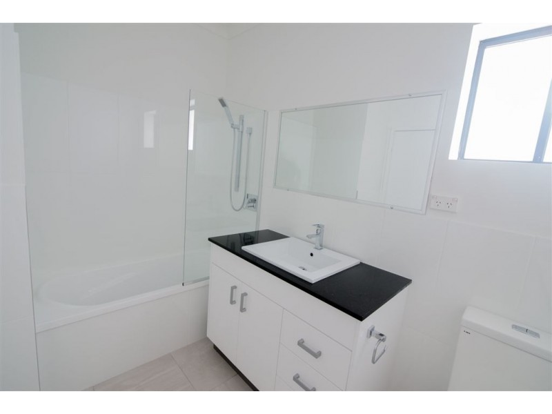 2-4/42 LeGeyt Street, Windsor QLD 4030