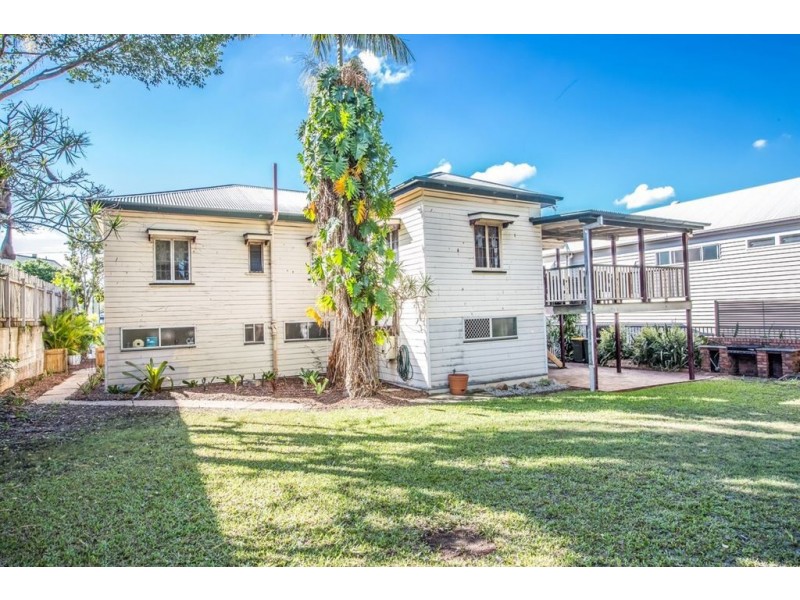 9 Dobson Street, Ascot QLD 4007