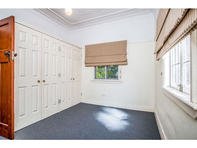 9 Dobson Street, Ascot QLD 4007