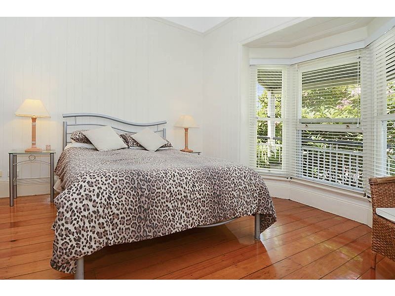 41 Winchester Street, Hamilton QLD 4007