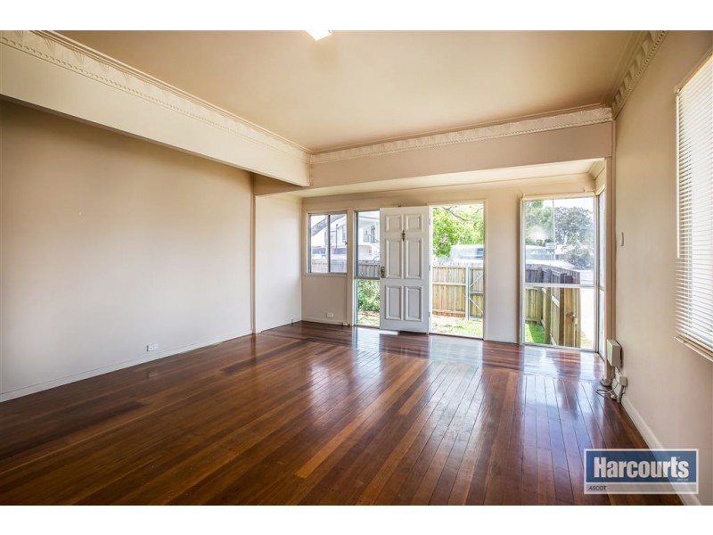 811 Nudgee Road, Northgate QLD 4013