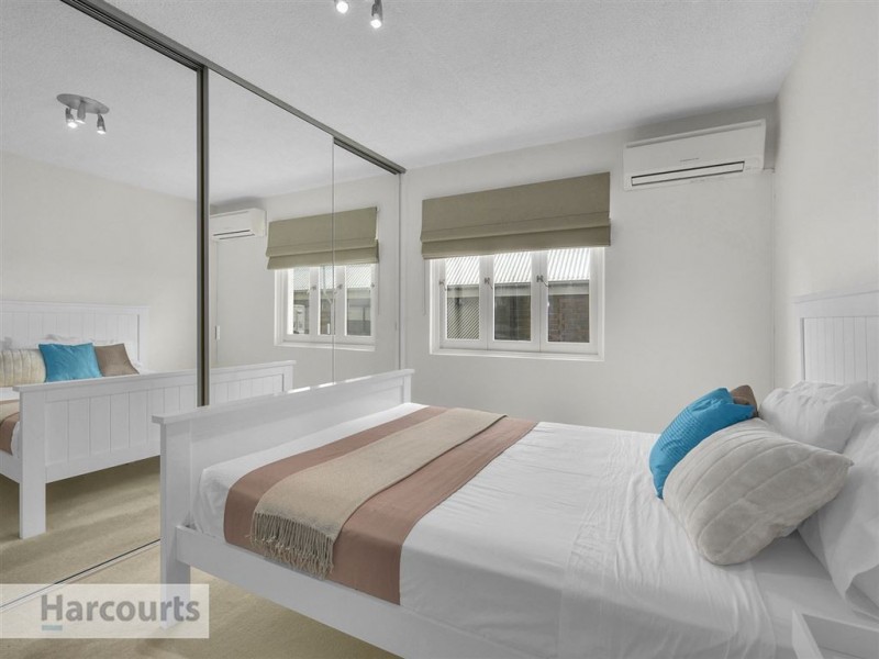 2/136 Kingsford Smith Drive, Hamilton QLD 4007