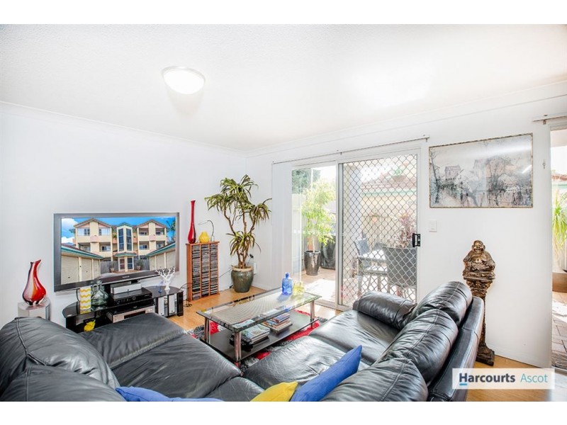 2/79 Dobson Street, Ascot QLD 4007