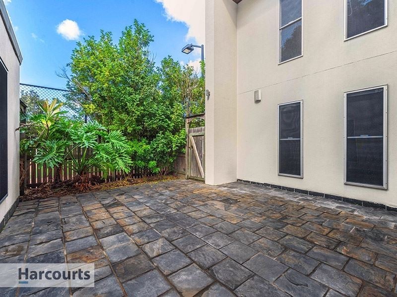 29B London Road, Clayfield QLD 4011