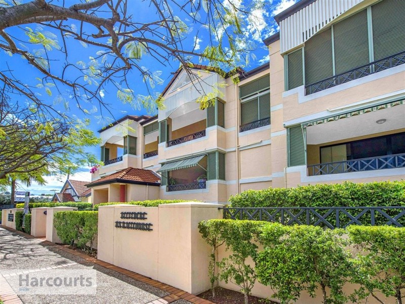2/49 Racecourse Road, Hamilton QLD 4007